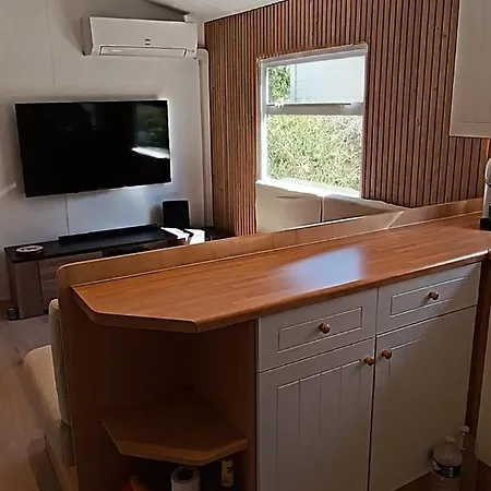 Mobile-home Confort 800m De La Hyères