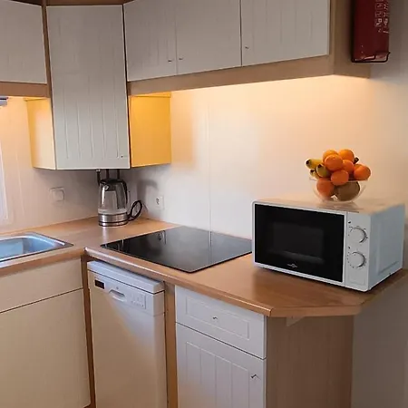 Mobile-home Confort 800m De La Camping Hyères